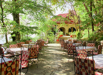 albania/tirana/mount-dajti-national-park/restaurant/gurra-e-perrise