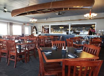 new-york/thousand-islands/restaurant/foxy-s