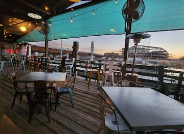 texas/waco/restaurant/the-brazos-landing