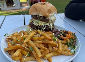 zimbabwe/mashonaland-central/restaurant/mtotwe