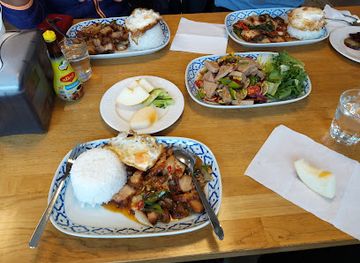 finland/aland-islands/restaurant/khun-mom-restaurant