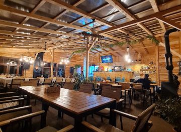 romania/arges/restaurant/by-the-lake