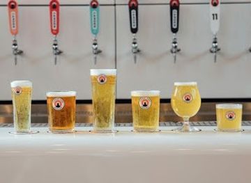 united-kingdom/london/restaurant/camden-town-brewery-beer-hall