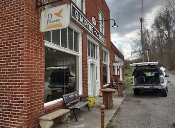 virginia/southwest-virginia/restaurant/the-palisades-restaurant
