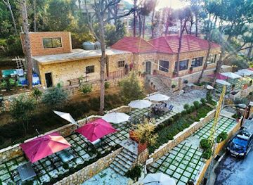 lebanon/broummana/restaurant/bou-emile