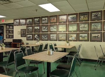 kentucky/lexington/keeneland/restaurant/keeneland-track-kitchen