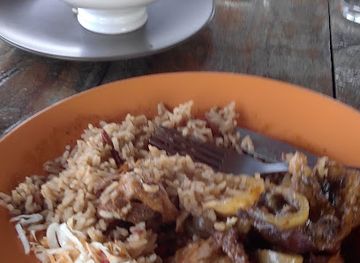 jamaica/st-thomas-lowlands/restaurant/allshmar