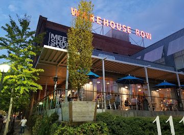 Public House Restaurant