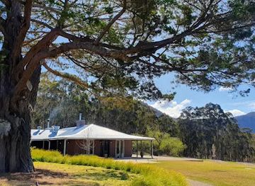 australia/blue-mountains-national-park/restaurant/megalong-lot-101