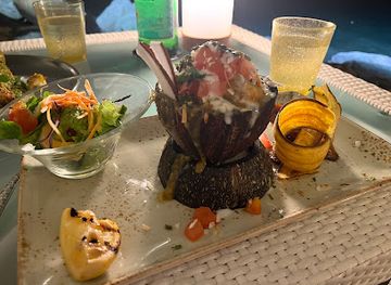 saint-kitts-and-nevis/charlestown/restaurant/mango