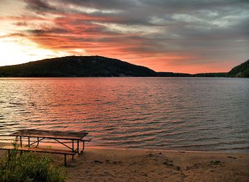 wisconsin/devil-s-lake-state-park/restaurant/devil-s-lake-state-park-south-shore-concessions