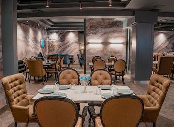 kazakhstan/nur-sultan/restaurant/la-belle-restaurant-terrace