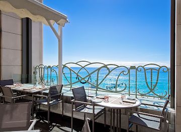 france/nice/promenade-des-anglais/restaurant/le-3e-restaurant-terrasse