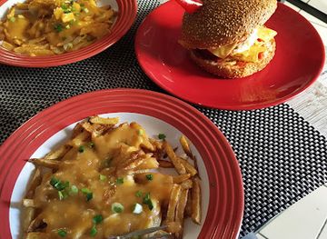 ukraine/ivano-frankivsk/restaurant/canadian-food