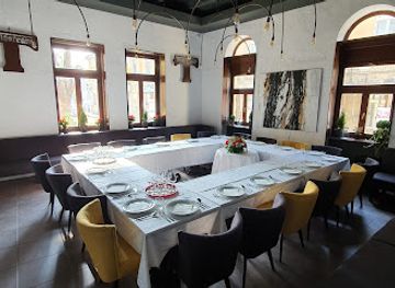 romania/baia-mare/restaurant/la-tour-baia-mare-restaurant-terasa