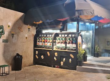 jordan/northern-jordan-valley/restaurant/scoop-loop-university-of-jordan-north-gate