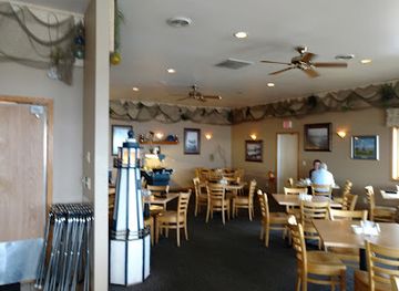 wisconsin/northwoods/restaurant/oconto-dockside