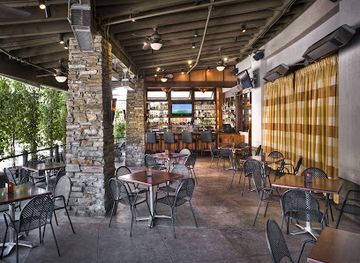 california/santa-clarita/restaurant/salt-creek-grille-valencia