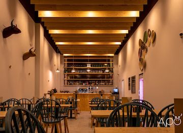 spain/granada/restaurant/apo-restaurante