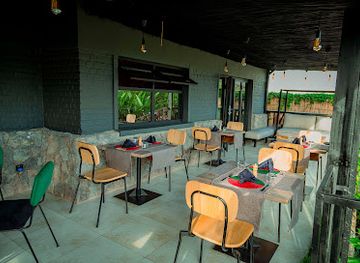 rwanda/byumba/restaurant/treasures-of-ikoro