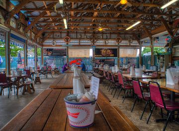 maryland/cunningham-falls-state-park/restaurant/may-s-seafood-restaurant