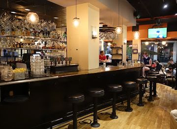 massachusetts/boston/restaurant/parish-cafe-bar