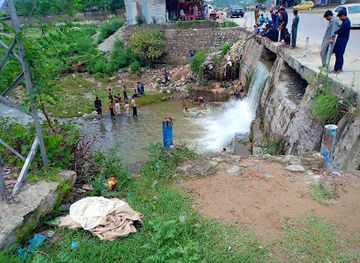pakistan/kaghan-valley/restaurant/bahar-madina-hotel