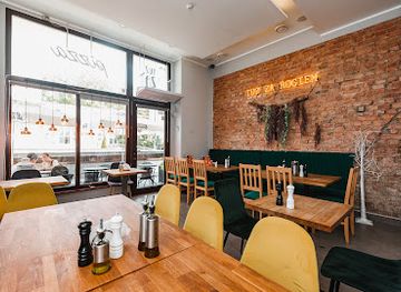 poland/sopot/restaurant/tuz-za-rogiem