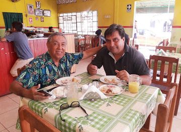 peru/ucayali/restaurant/la-loretanita