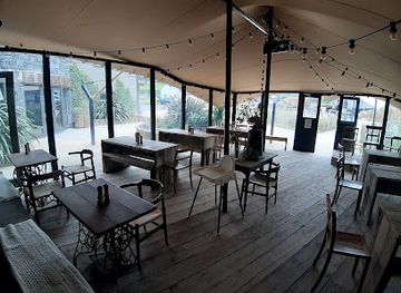 ireland/cliffs-of-moher/restaurant/russells-seafood-bar