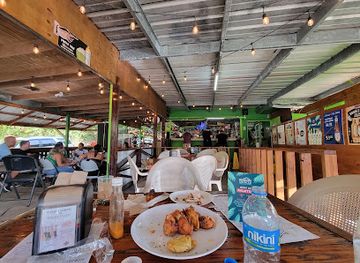 puerto-rico/sierra-de-cayey/restaurant/rincon-criollo
