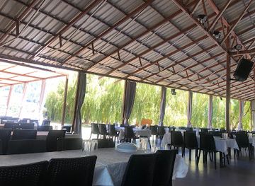 lebanon/horsh-ehden/restaurant/diwan-el-mezza-ehden