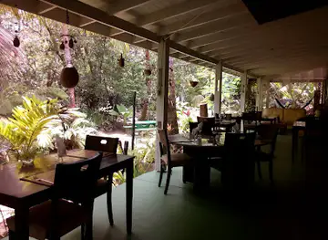 Riverside Café