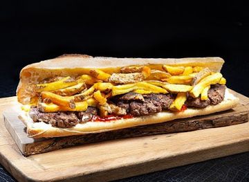 madagascar/majunga/restaurant/ice-spot