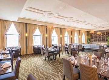 new-zealand/christchurch/restaurant/the-square-restaurant-and-bar