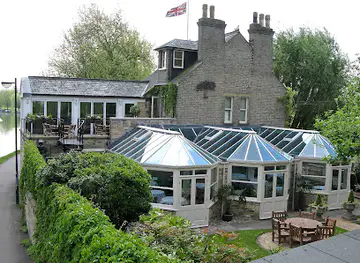 Midsummer House