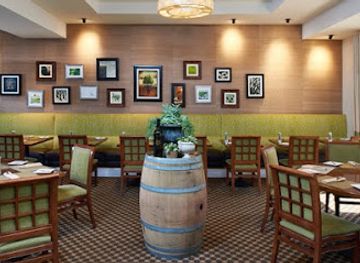 california/irvine/restaurant/90-pacifica-restaurant-bar