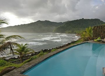 dominica/emerald-pool/restaurant/pagua-bay-bar-grill