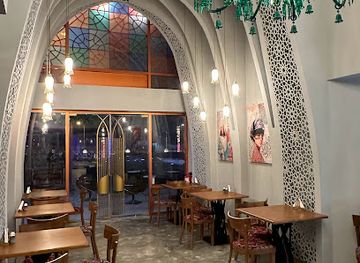bahrain/saar/restaurant/abrisham-bahrain
