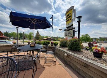 wisconsin/wisconsin-dells/restaurant/brat-house-grill
