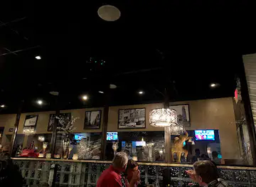 Trivs Restaurant and Lounge