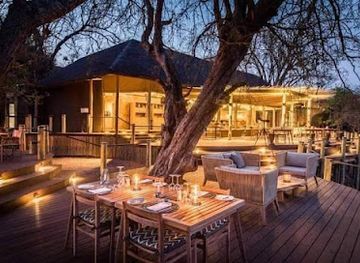zambia/south-luangwa-national-park/restaurant/puku-ridge-camp