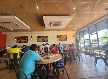 puerto-rico/aguadilla/restaurant/ricos