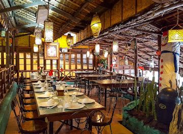 philippines/baguio/restaurant/kubong-sawali