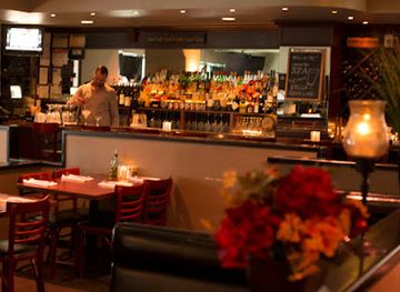 illinois/chicago/gold-coast/restaurant/mario-s-table