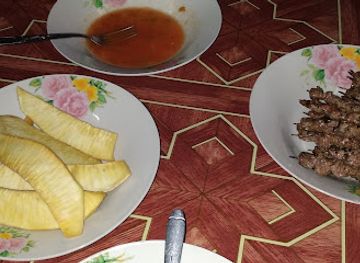 comoros/ngazidja/restaurant/brochette-claris