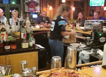 north-carolina/mooresville/restaurant/duckworth-s-grill-taphouse