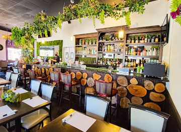 california/san-gabriel-valley/restaurant/lunas