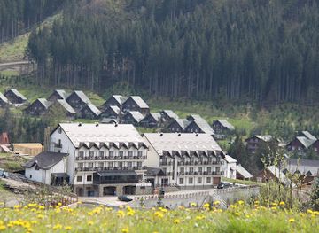 ukraine/carpathian-mountains/restaurant/zaporizka-sich