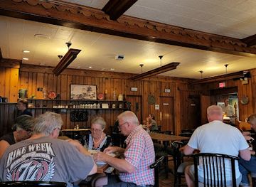 pennsylvania/laurel-highlands/restaurant/pine-grill-restaurant